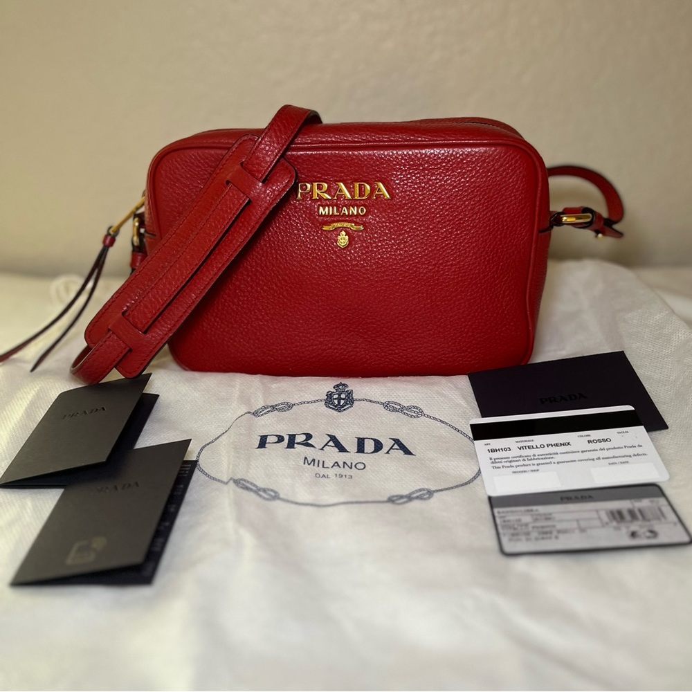 Prada Vitello Phenix Camera Bag - Rosso